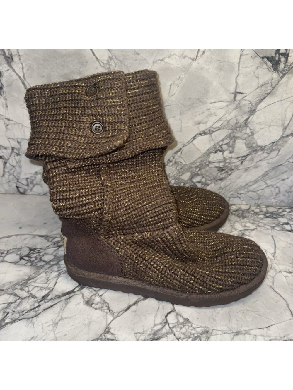 Ugg Women’s Size 7 Classic Cardy Brown Knit Boots